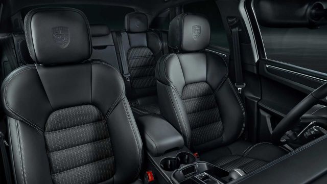 Porsche Macan е първото Touring SUV в света