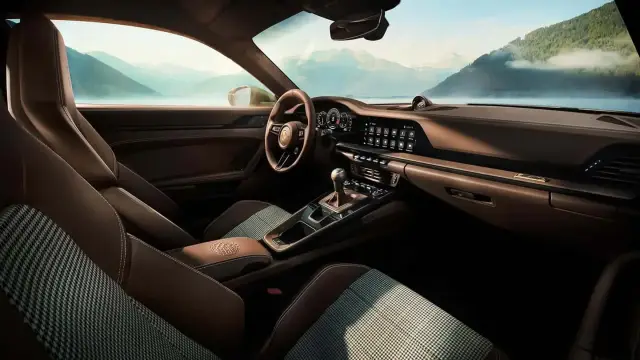 Porsche показа нова 911-ка за над 700 хиляди лева