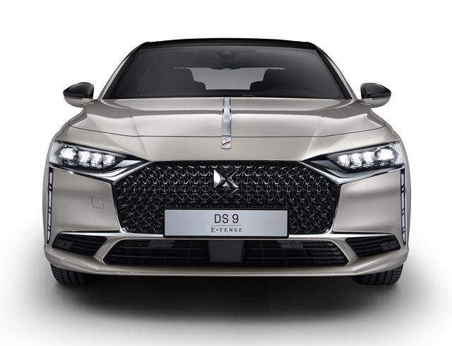  Citroen разгласи европейските цени на флагманския DS 9 