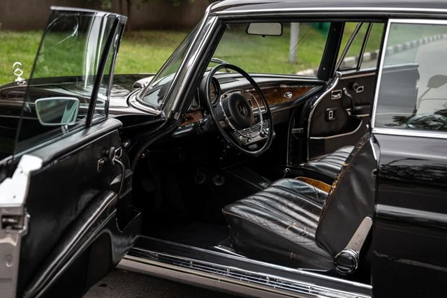  Продава се превъзходно купе Mercedes-Benz W111 
