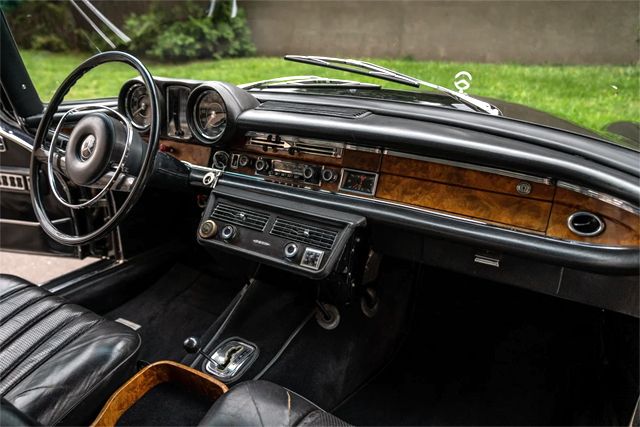  Продава се превъзходно купе Mercedes-Benz W111 
