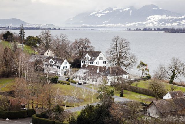 Тина Търнър си купи огромно имение в Швейцария (СНИМКИ)
