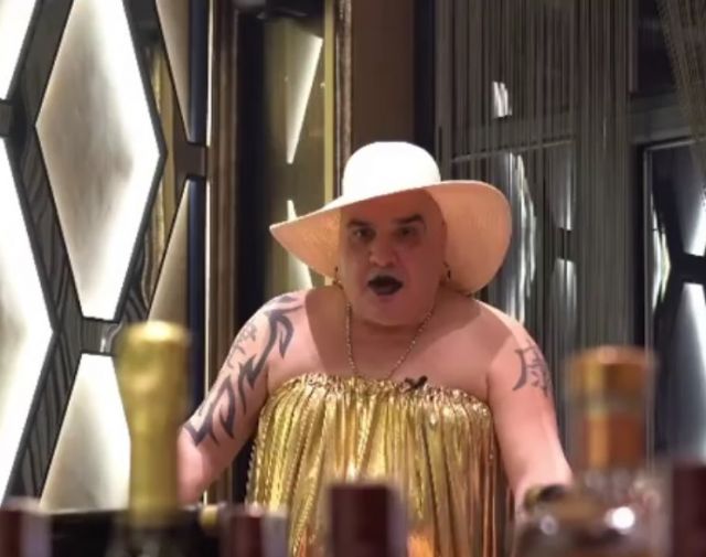 Фънки се накипри като жена, щом пребори COVID-19 | ФАКТИ.БГ Фънки се накипри като жена, щом пребори COVID-19