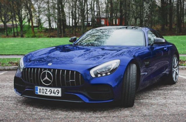  Валтери Ботас продава своя Mercedes-AMG GT 