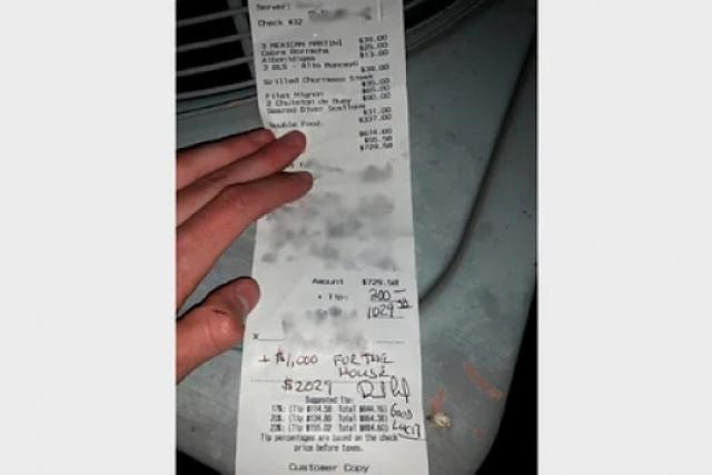  Мистериозен клиент направи нещо удивително в ресторант (СНИМКА) 