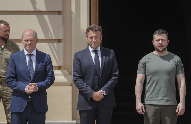 Франция ще организира международна конференция в подкрепа на Украйна