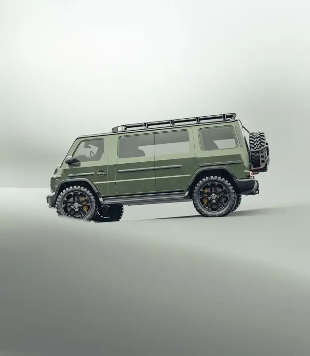 G-класата беше превърната в... офроуд миниван