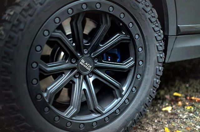  BMW X7 за офроуд 