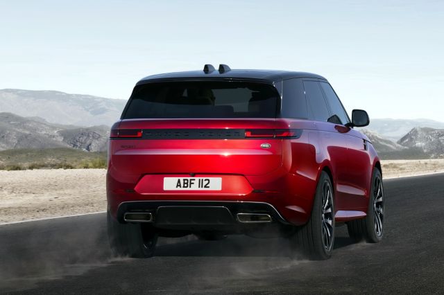 Range Rover Sport дебютира с 530 конски сили и множество изненади - 4