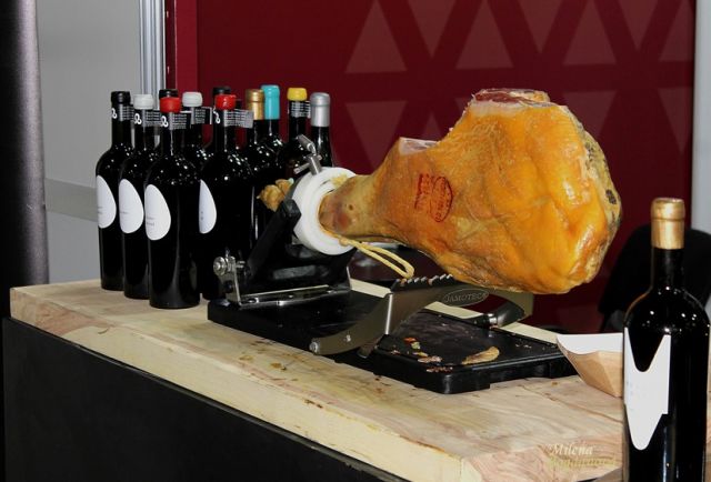 `Изложенията