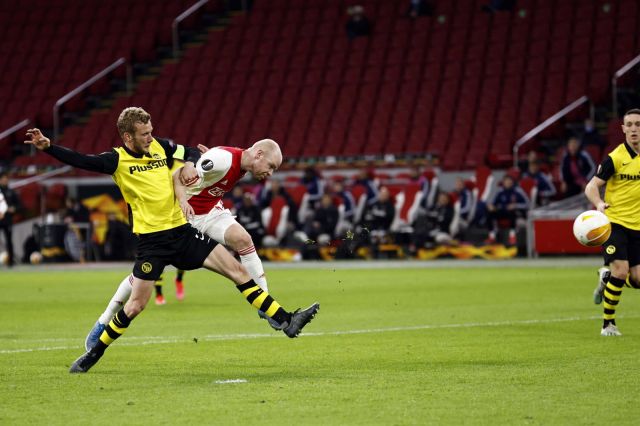  Аякс не се затрудни с Йънг Бойс (ВИДЕО) 