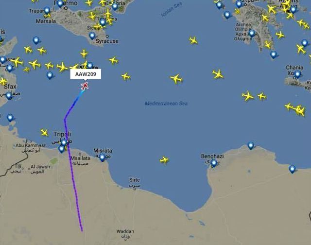 Похитителите на либийския самолет се предадоха (ВИДЕО)
