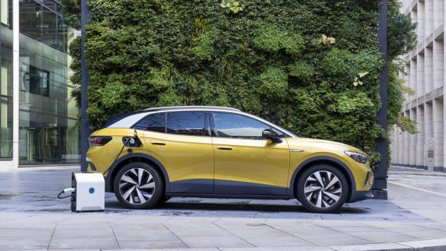 `Представиха `Представиха