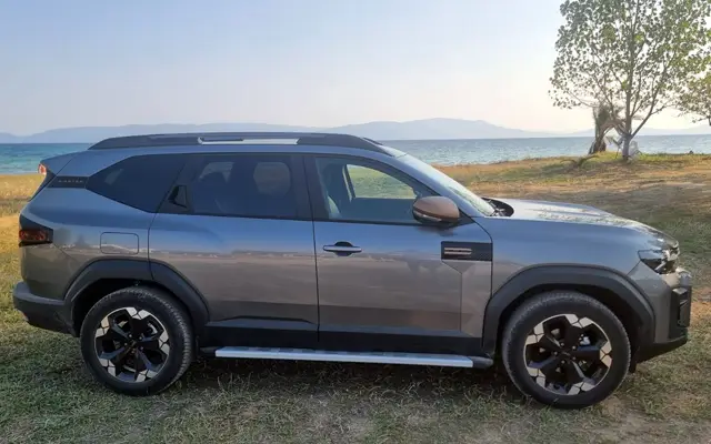 Тествахме как се справя извън пътя новата Dacia Bigster 4x4 (плюс БГ цена) | интерФакти.БГ Тествахме как се справя извън пътя новата Dacia Bigster 4x4 (плюс БГ цена)