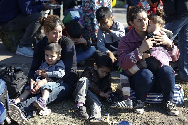 Анкара пак плаши Европа с бежанска криза