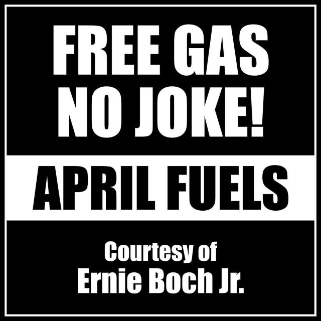 Бензиностанция раздаде безплатно над 30 тона гориво (ВИДЕО)