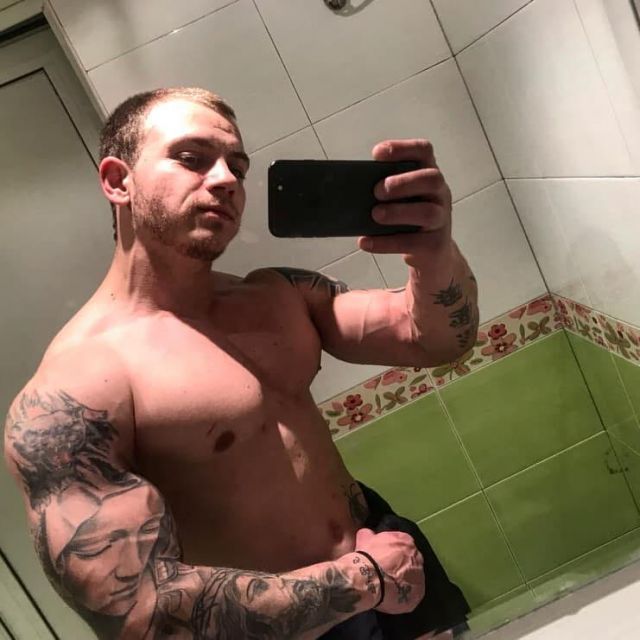  Заловеният след гонене в Казанлък – 25-годишен престъпно проявен (СНИМКИ) 