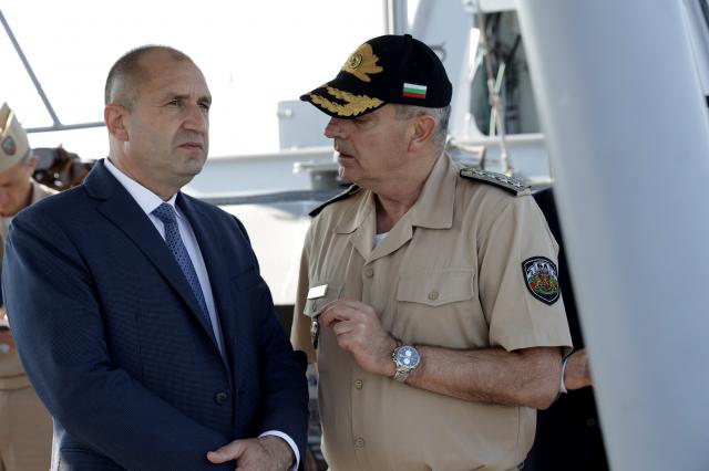 Президентът наблюдава военноморското учение с международно участие "Бриз 2020" (СНИМКИ)