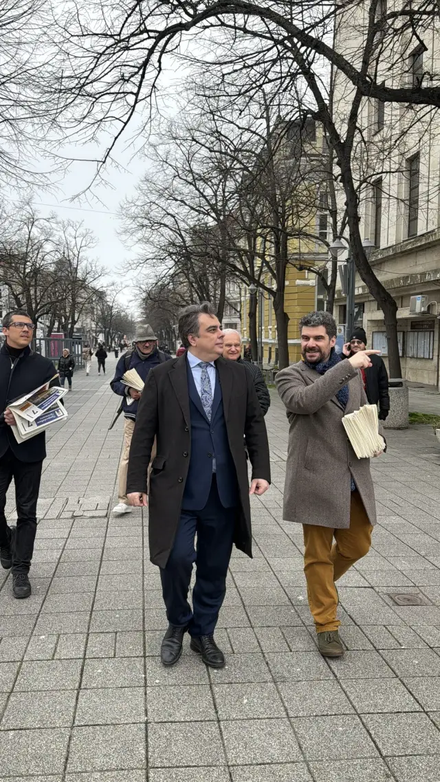 Асен Василев в Бургас: Пари има за всичко, ако се спре корупцията