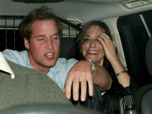 Фотограф пусна скандални СНИМКИ на пияните Уилям и Кейт