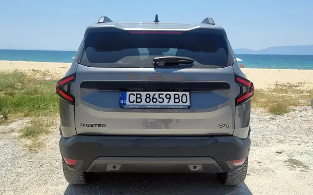 Тествахме как се справя извън пътя новата Dacia Bigster 4x4 (плюс БГ цена) | интерФакти.БГ Тествахме как се справя извън пътя новата Dacia Bigster 4x4 (плюс БГ цена)