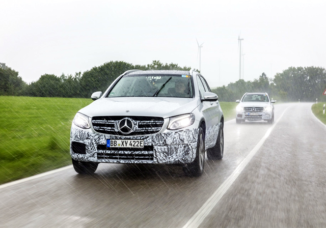 Mercedes-Benz изразходвал 200 тона водород за тестове