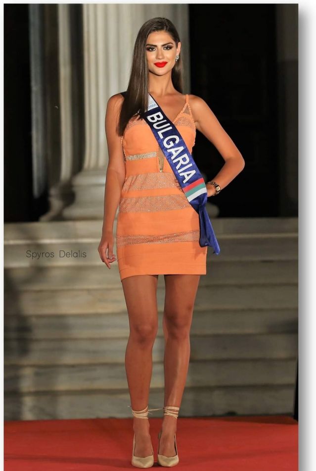 Ето по какъв начин представихме България на Мис Туризъм Планет 2021 | ФАКТИ.БГ Ето по какъв начин представихме България на Мис Туризъм Планет 2021