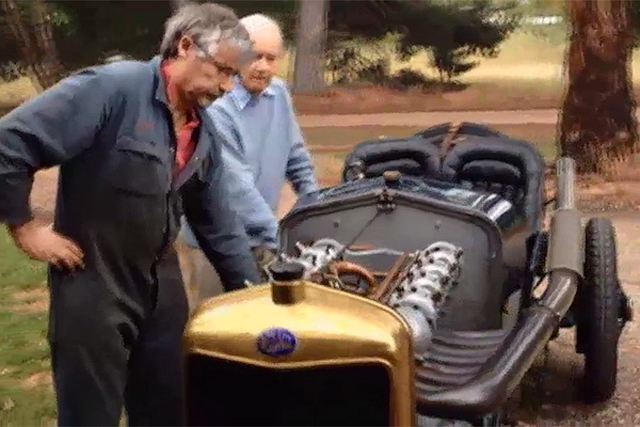 3D принтер спаси 103-годишен автомобил