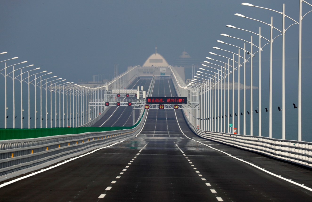 Най-дългият мост в света е факт (ВИДЕО+СНИМКИ)