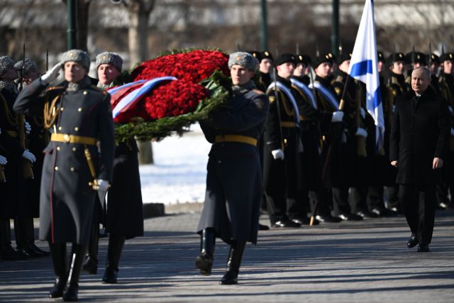 Владимир Путин: Армията на Русия е гаранция за стабилността на страната