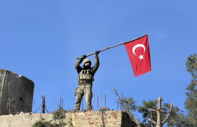 Задава се сблъсък между турската армия и САЩ