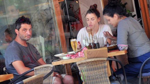  Ето кой е мъжът до Диляна Попова (СНИМКИ) 