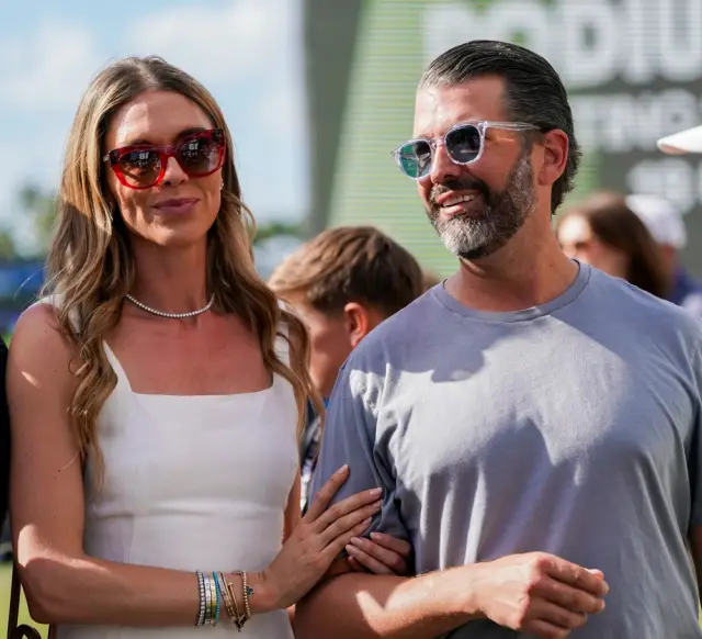 №3: Доналд Тръмп-младши отново е сгоден (СНИМКА)