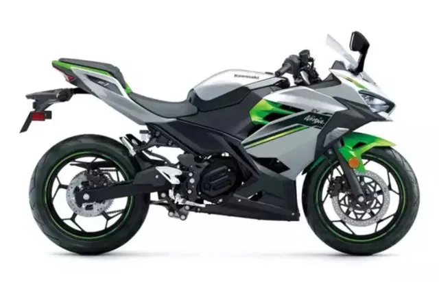 Kawasaki пусна нова версия на своя мотоциклет Ninja, но тя е... странна