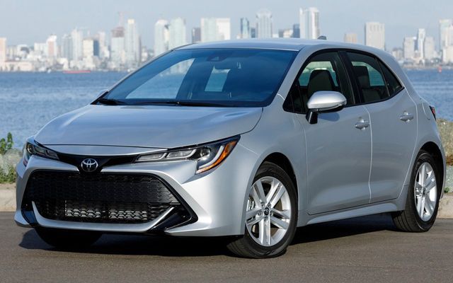 Toyota се похвали с 50 милиона продажби за Corolla