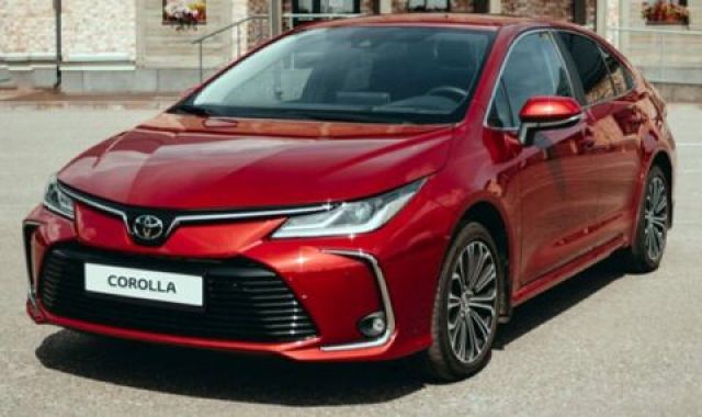 Toyota се похвали с 50 милиона продажби за Corolla