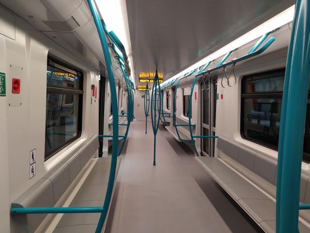  Хубаво е новото метро, само че не #хубавое, а в действителност 