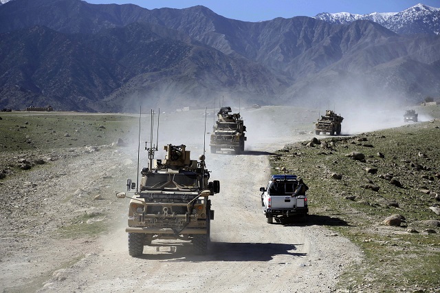 Мощен контраудар срещу талибаните (СНИМКИ)