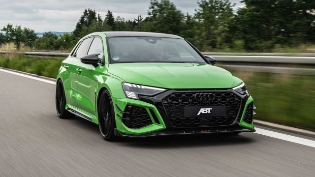Audi RS3 се превърна в звяр с 500 конски сили
