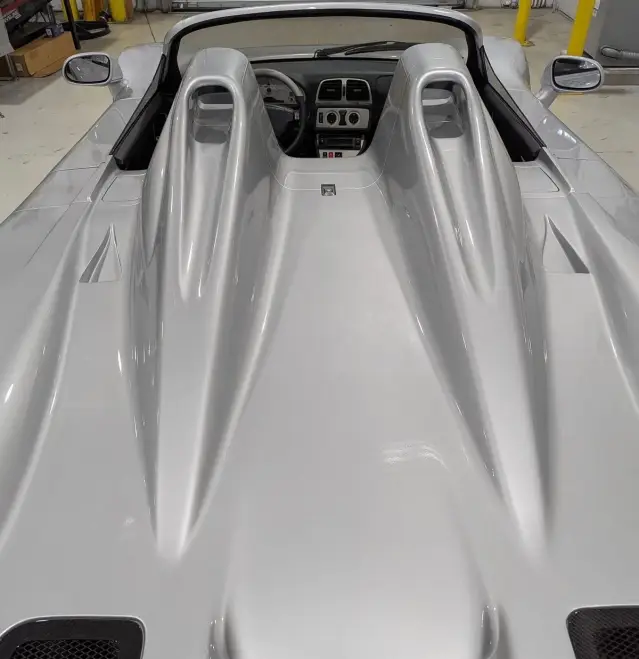 Много необичаен суперкар за 13 милиона $, бе иззета от някогашен олимпиец