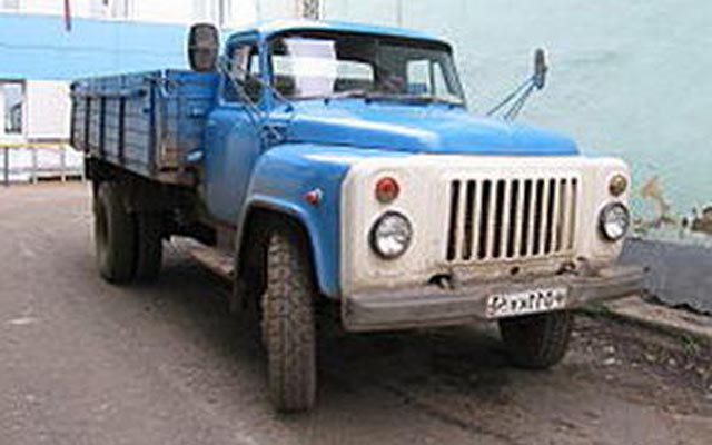 Колко харчат съветските камиони ЗиЛ-130 и Газ-52