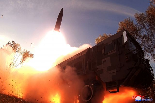 Ракетните тестове на КНДР са предупреждение към Юга 