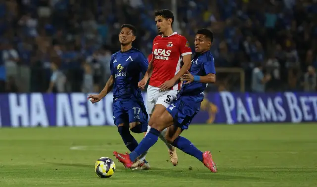 Левски загуби от АЗ Алкмаар - огромната цел към този момент наподобява далеч