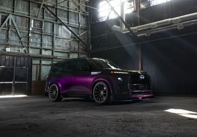 Infiniti показа SUV с мощност като на Bugatti Veyron