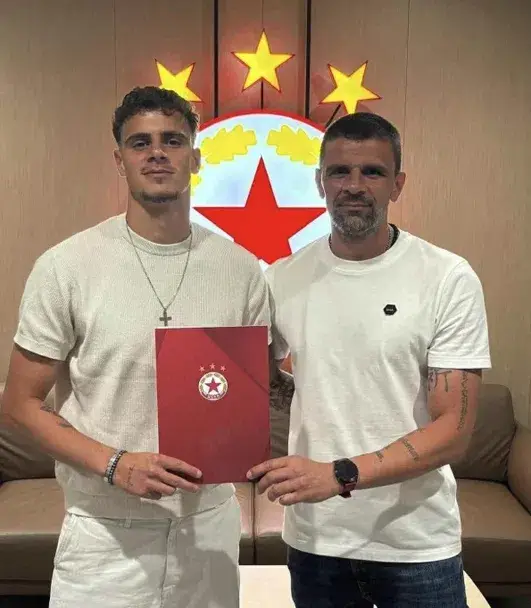 Теодор Иванов, наследник на Валентин Илиев, подписа контракт с ЦСКА