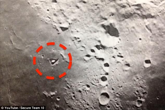 На Луната се разхожда мобилна извънземна база