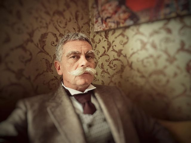 Юлиан Вергов към този момент не наподобява на себе си (СНИМКА) | ФАКТИ.БГ Юлиан Вергов към този момент не наподобява на себе си (СНИМКА)