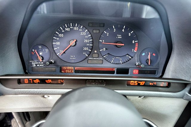 Продава се рядка Alpina