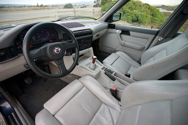 Продава се рядка Alpina