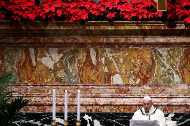  Папа Франциск: Бог е постоянно с нас (СНИМКИ) 